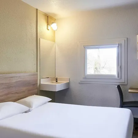 Hotel Hotelf1 Paris *